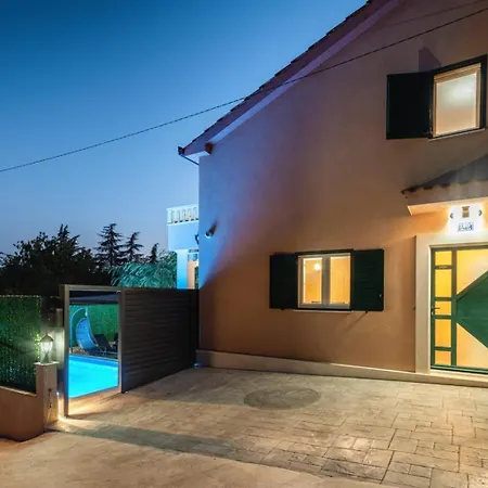 Willa Arabela With Private Pool *