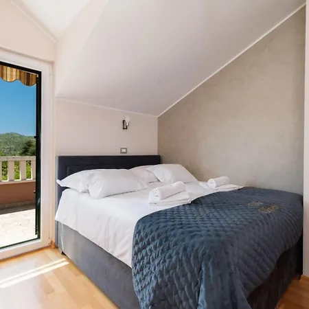 Arabela With Private Pool *