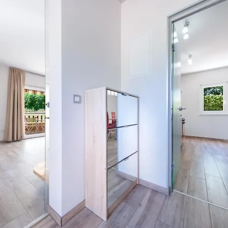 Arabela With Private Pool ヴィラ Muc