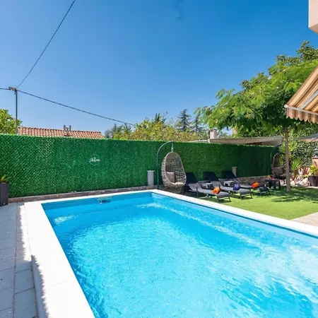 Arabela With Private Pool