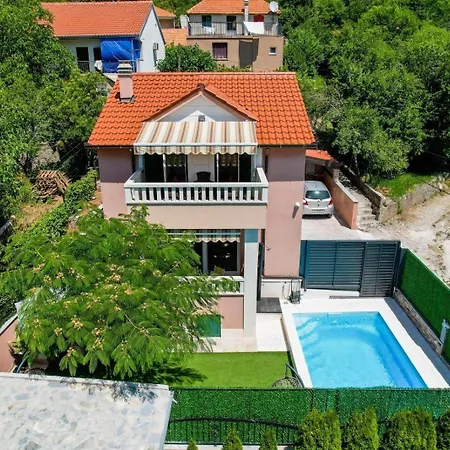 Arabela With Private Pool