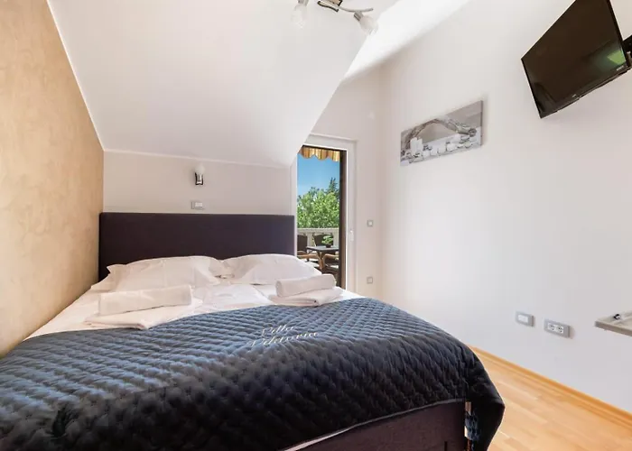Arabela With Private Pool Villa