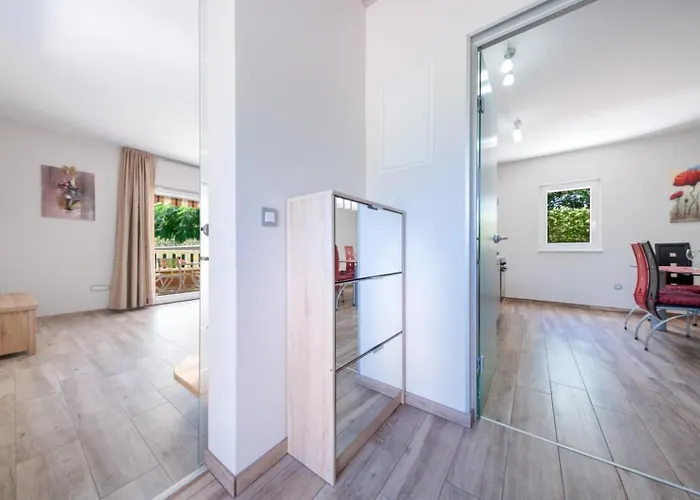 Arabela With Private Pool Villa Muc